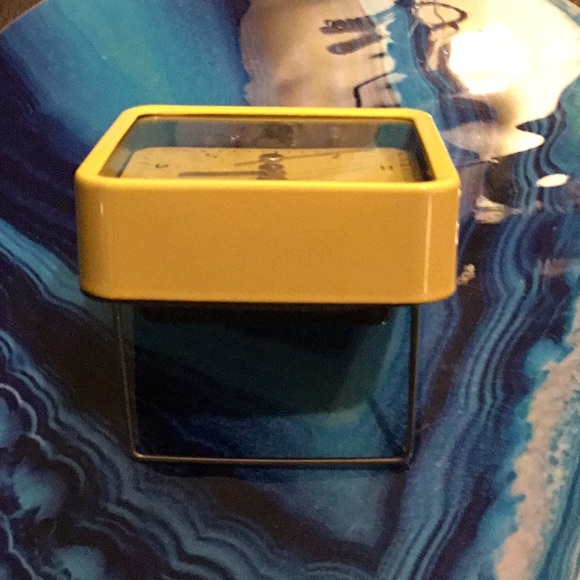 Alarm Clock - Picture 9 of 13